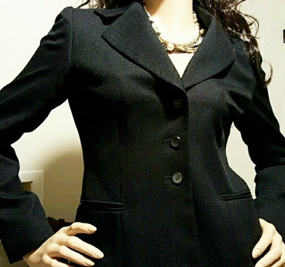 TAHARI Blazer new, never worn - Picture 3 of 5